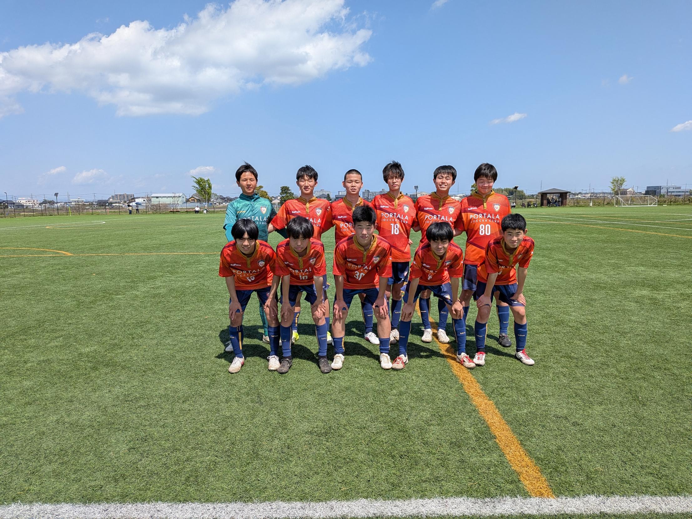 男子ジュニアユースチームの集合写真